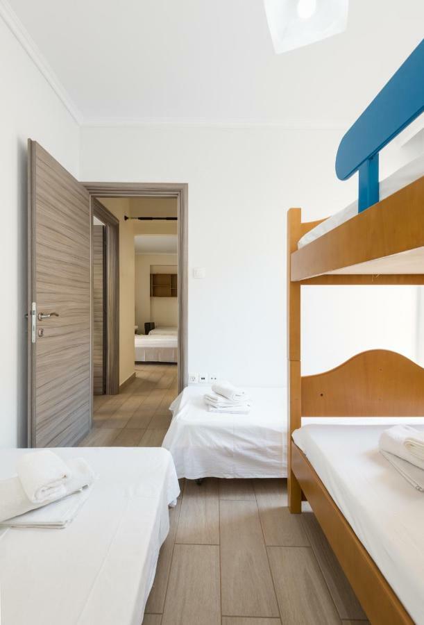 Big Modern Center Apartment, Balcony And Parking *